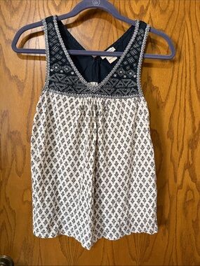 Lucky Brand Navy & White Embroidered V-Neck Camisole Small